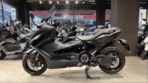 YAMAHA TMAX560 ΚΑΦΕ 08.2024