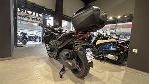 HONDA FORZA 350  SP TOP BOX  ΜΑΥΡΟ 06.2026