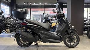 PIAGGIO BEVERLY 400S HPE ΜΑΥΡΟ 01.2023