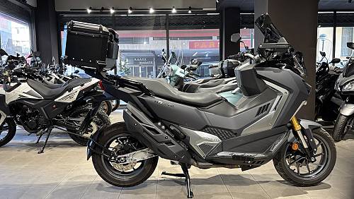 SYM ADXTG 400 ΜΑΥΡΟ 10.2025