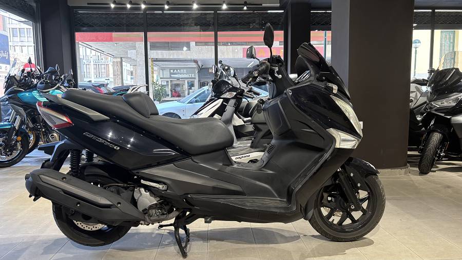 SYM GTS 300 ΜΑΥΡΟ 10.2014