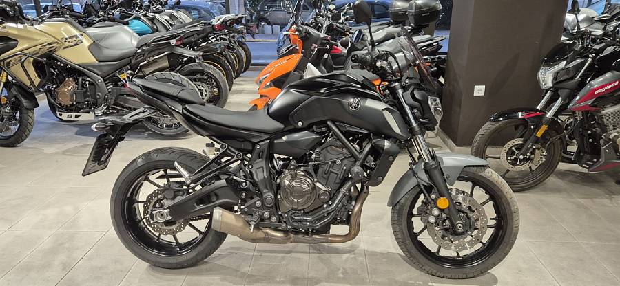 YAMAHA MT07 ΜΑΥΡΟ(09/2019)