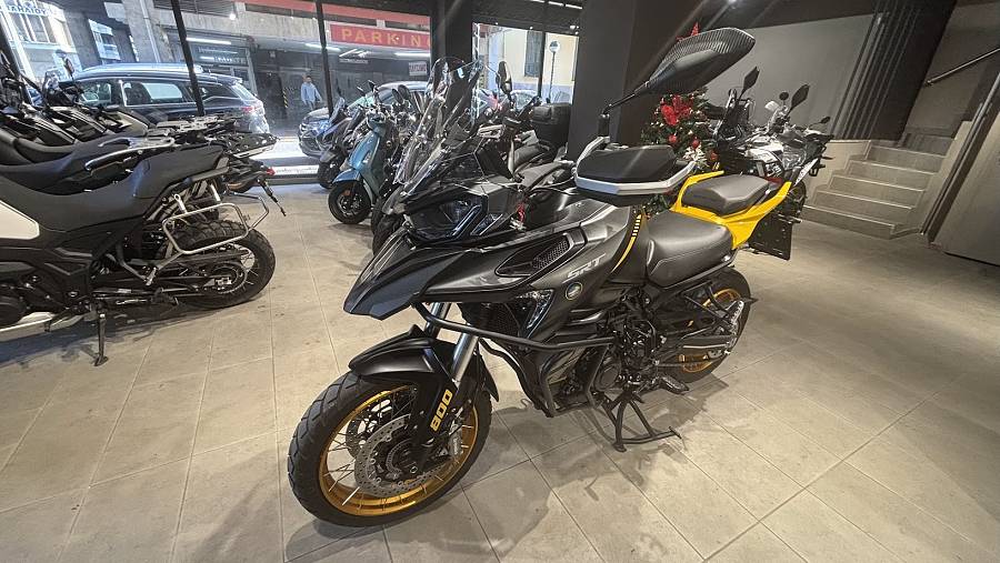 QJ SRT 800 SX ΜΑΥΡΟ 08.2024