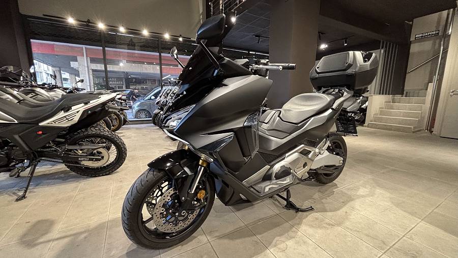 HONDA FORZA 750 ΜΑΥΡΟ 04.2023