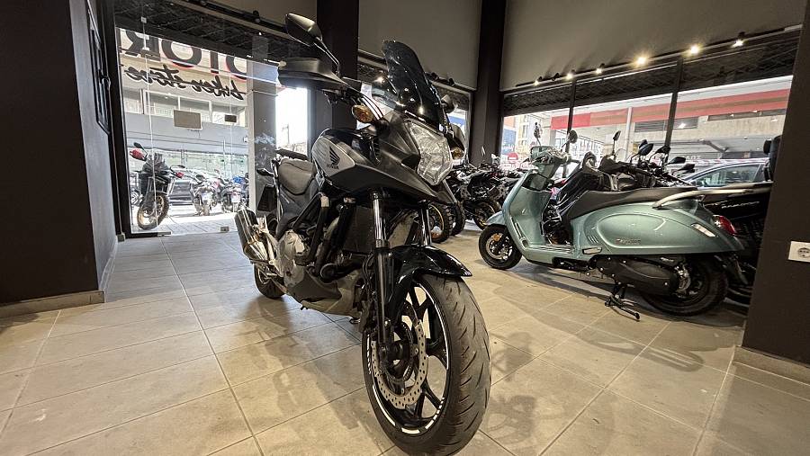 HONDA NC700X ΜΑΥΡΟ 06.2013