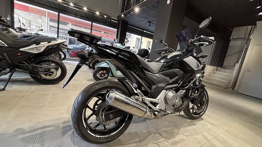 HONDA NC700X ΜΑΥΡΟ 06.2013