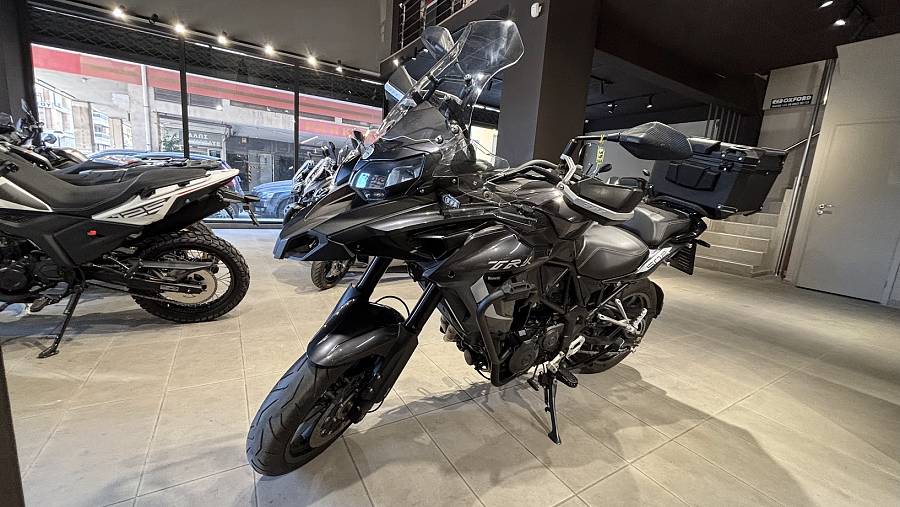 BENELLI TRK 502  ΓΚΡΙ 10.2021