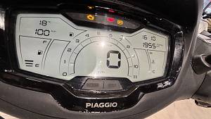 PIAGGIO BEVERLY 300  ΜΑΥΡΟ 10.2024