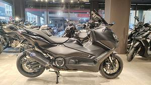 YAMAHA TMAX 560 ΓΚΡΙ 10.2022