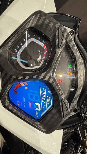 SYM VF 185 ΜΑΥΡΟ 05.2025