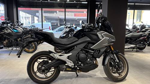 CFMOTO 700MT ΜΑΥΡΟ 07.2024