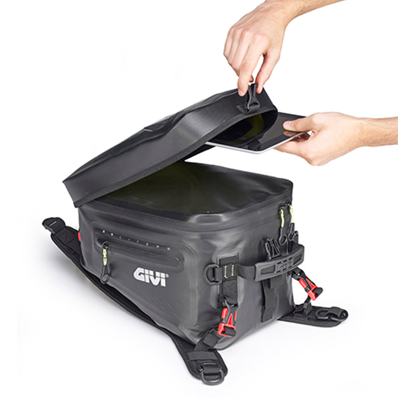 Τσάντα ρεζερβουάρ GRT715  αδιάβροχη 20L Canyon GIVI