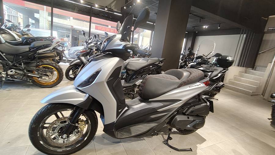 PIAGGIO BEVERLY 400 ΑΣΗΜΙ 10.2023