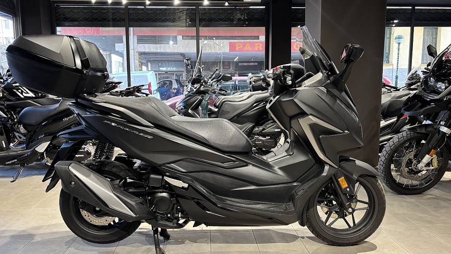 HONDA FORZA 350 ΜΑΥΡΟ 10.2024