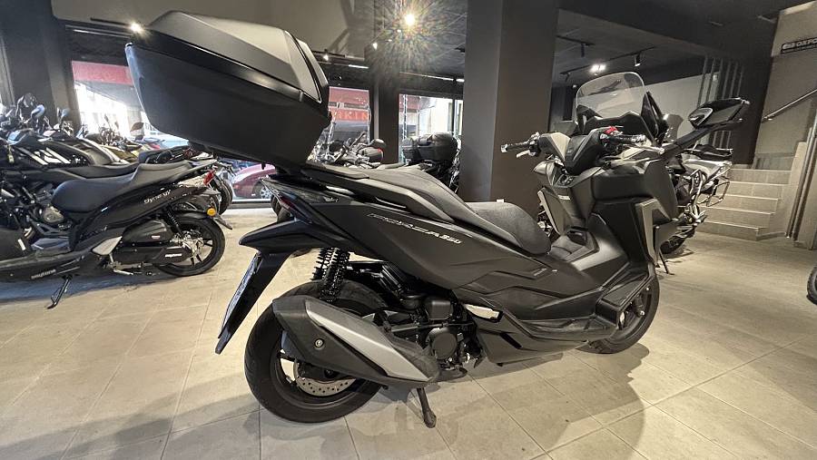 HONDA FORZA 350 ΜΑΥΡΟ 10.2024