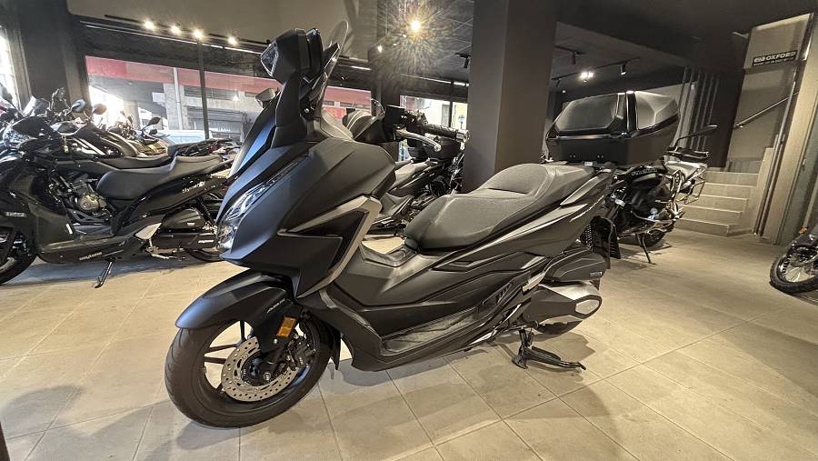 HONDA FORZA 350 ΜΑΥΡΟ 10.2024